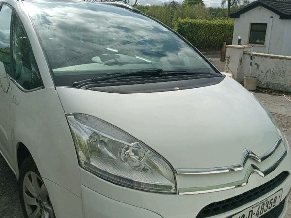 Citroen C4 Picasso MPV, Diesel, 2012, White