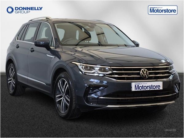 Volkswagen Tiguan , Petrol, 2022, Grey