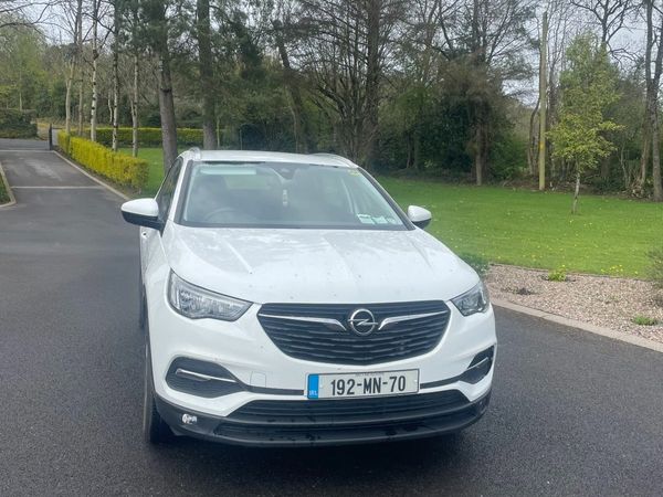 Opel Grandland X SUV, Petrol, 2019, White