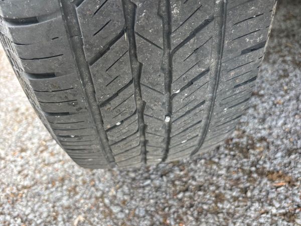 Land Rover Freelander SUV, Diesel, 2011, Gold