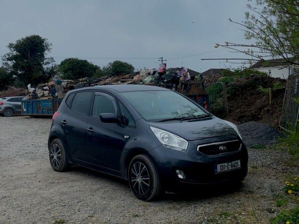 Kia Venga MPV, Diesel, 2013, Grey