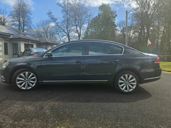 Volkswagen Passat Saloon, Diesel, 2014, Grey