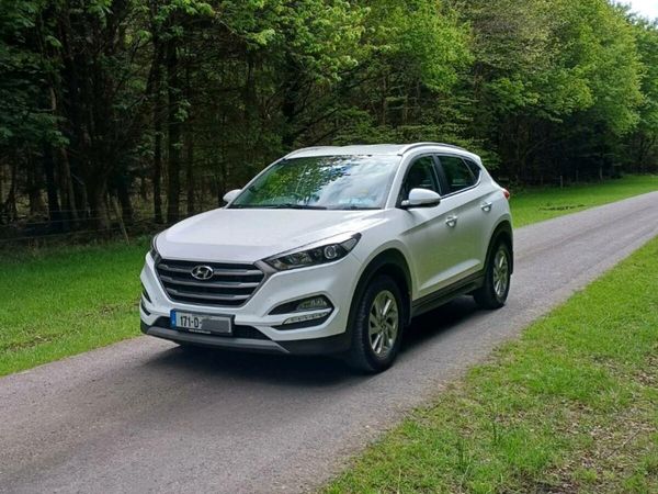 Hyundai Tucson SUV, Diesel, 2017, White