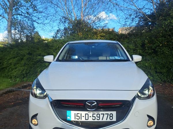 Mazda Demio MPV, Diesel, 2015, White