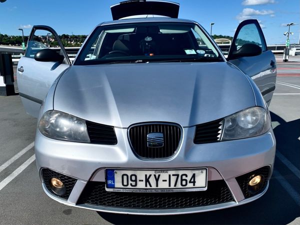 SEAT Ibiza Hatchback, Petrol, 2009, Silver