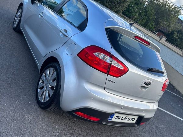 Kia Rio Hatchback, Diesel, 2013, Silver