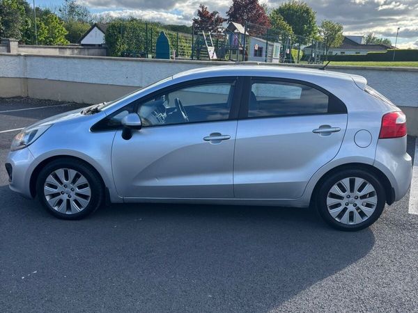 Kia Rio Hatchback, Diesel, 2013, Silver