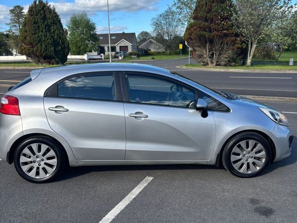 Kia Rio Hatchback, Diesel, 2013, Silver