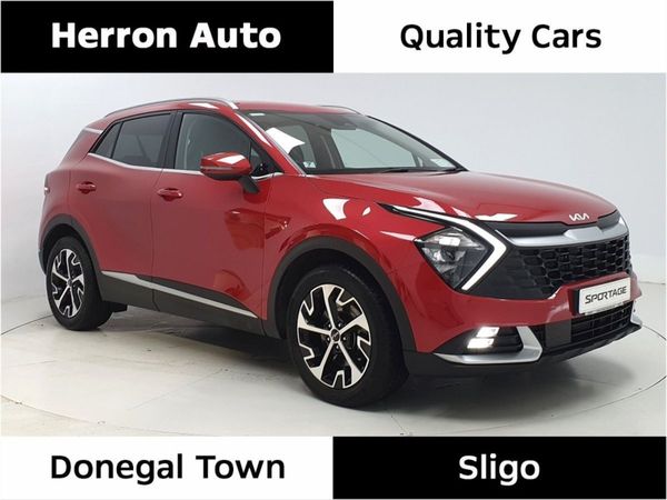 Kia Sportage SUV, Petrol Hybrid, 2022, Red