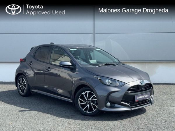 Toyota Yaris Hatchback, Hybrid, 2022, Grey