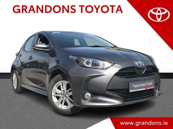 Toyota Yaris Hatchback, Petrol, 2022, Grey