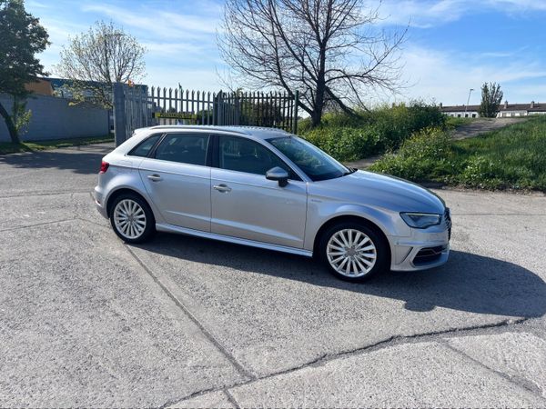 Audi A3 Hatchback, Petrol Hybrid, 2015, Silver