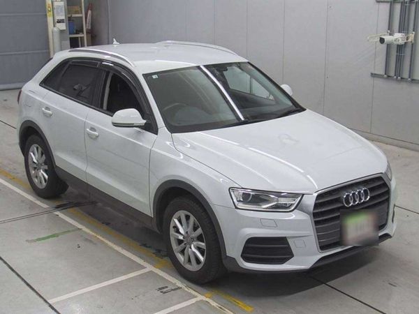 Audi Q3 SUV, Petrol, 2016, White