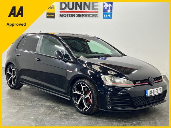 Volkswagen Golf Hatchback, Petrol, 2014, Black