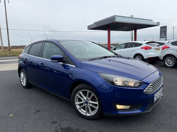 Ford Focus Hatchback, Diesel, 2016, Blue