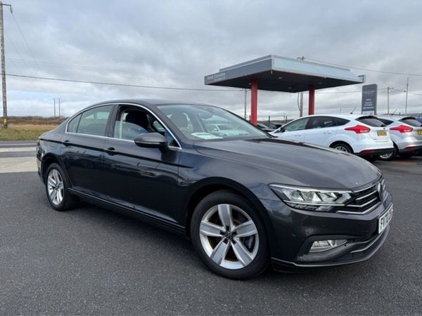 Volkswagen Passat Saloon, Diesel, 2021, Grey