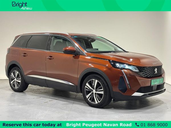 Peugeot 5008 MPV, Diesel, 2021, Brown