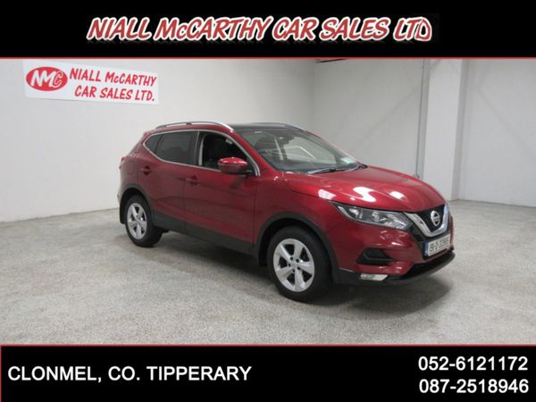 Nissan Qashqai SUV, Petrol, 2019, Red