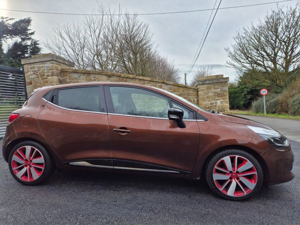 Renault Clio Hatchback, Petrol, 2016, Brown