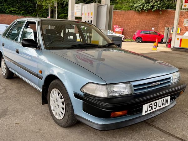 Toyota Carina Hatchback, Petrol, 1991, Blue