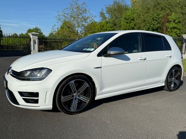 Volkswagen Golf Hatchback, Petrol, 2015, White
