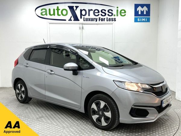 Honda Fit Hatchback, Hybrid, 2019, Silver