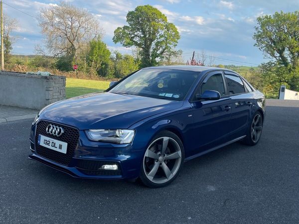 Audi A4 Saloon, Diesel, 2013, Blue