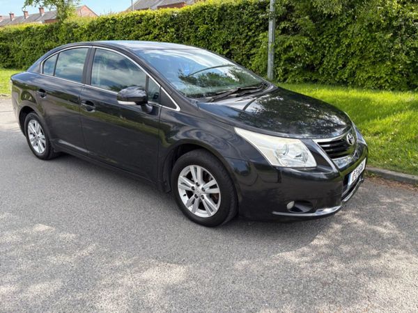 Toyota Avensis Saloon, Petrol, 2010, Black