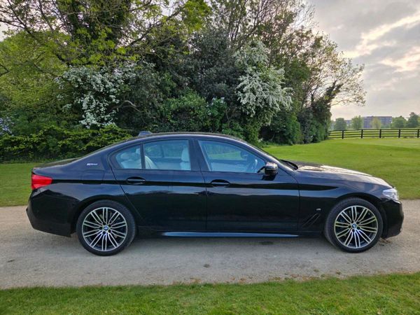 BMW 5-Series Saloon, Petrol Plug-in Hybrid, 2019, Black