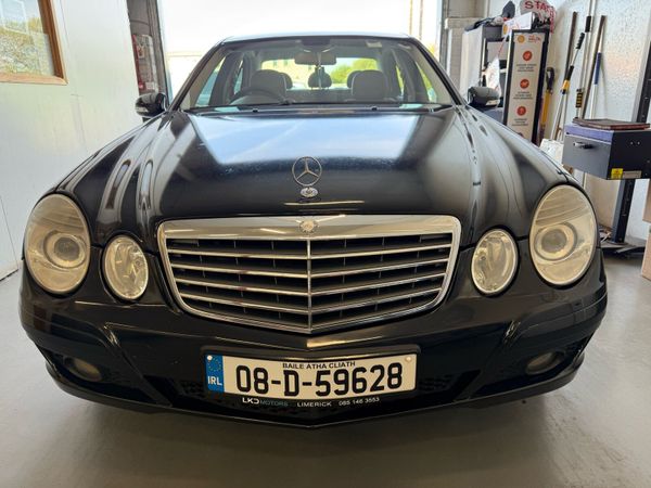 Mercedes-Benz E-Class Saloon, Petrol, 2008, Black