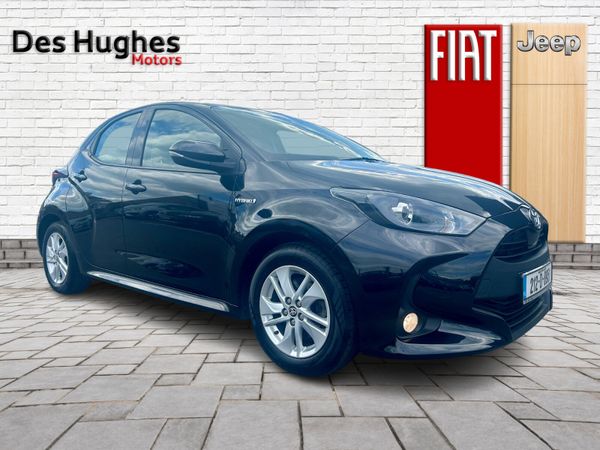 Toyota Yaris Hatchback, Hybrid, 2021, Black