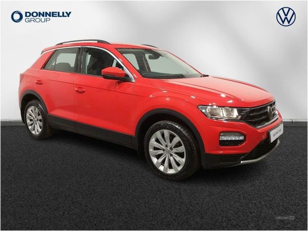 Volkswagen T-Roc , Petrol, 2018, Red