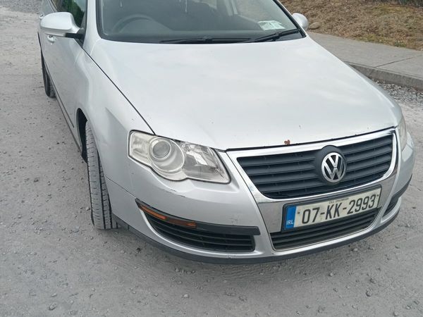 Volkswagen Passat Saloon, Diesel, 2007, Silver