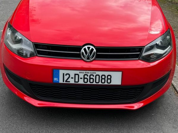 Volkswagen Polo Hatchback, Petrol, 2012, Red