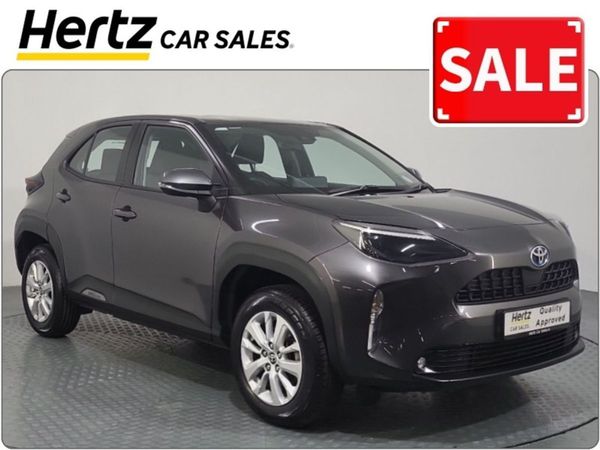 Toyota Yaris Cross Hatchback, Petrol Hybrid, 2023, Grey