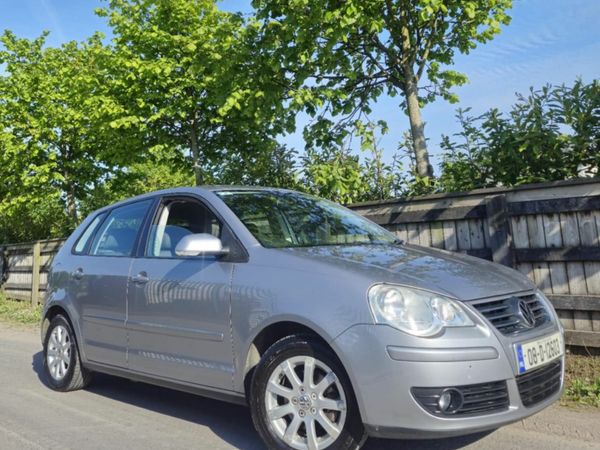 Volkswagen Polo Hatchback, Petrol, 2008, Silver