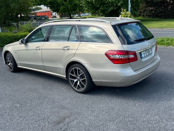 Mercedes-Benz E-Class Estate, Diesel, 2011, Beige