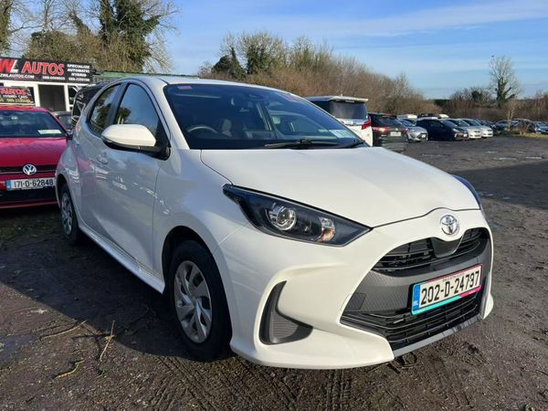 Toyota Yaris Hatchback, Petrol, 2020, White