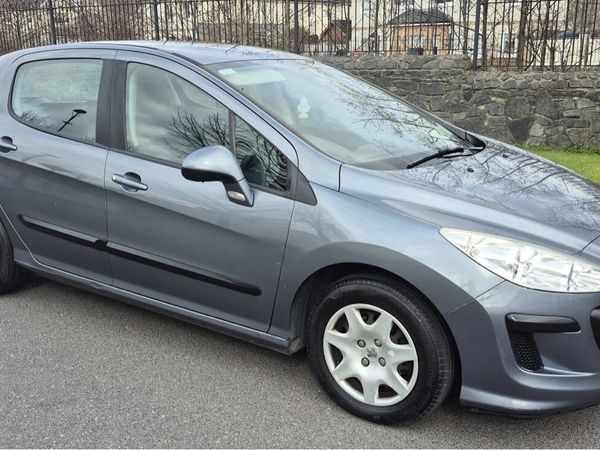 Peugeot 308 Hatchback, Diesel, 2009, Grey