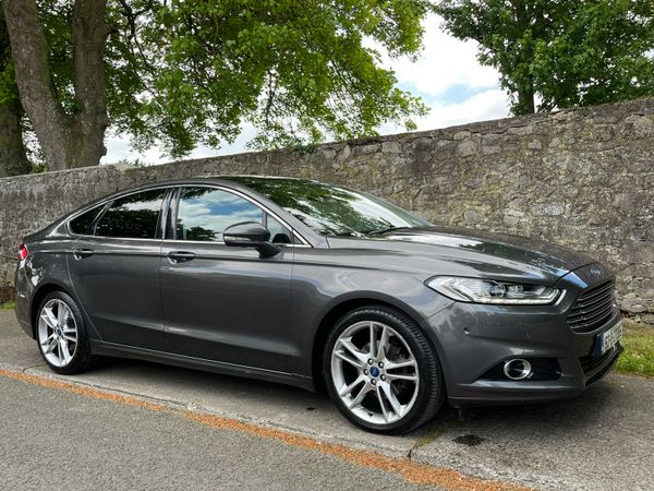 Ford Mondeo Hatchback, Diesel, 2016, Grey