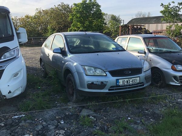 Ford Focus Hatchback, Petrol, 2010, Blue