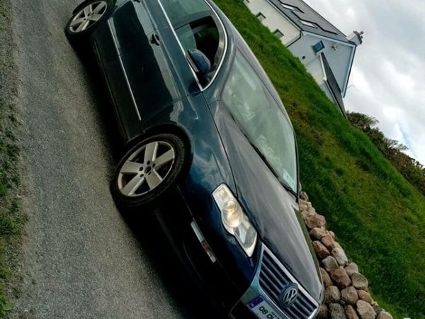 Volkswagen Passat Saloon, Diesel, 2008, Blue