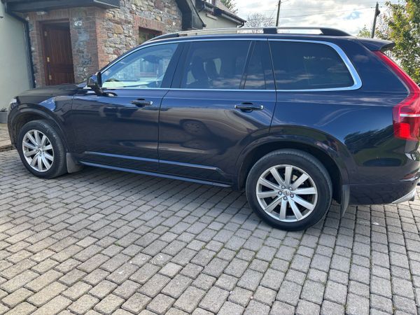 Volvo XC90 SUV, Diesel, 2019, Blue