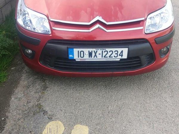 Citroen C4 Hatchback, Diesel, 2010, Red