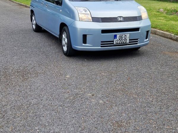 Honda Mobilio MPV, Petrol, 2006, Silver