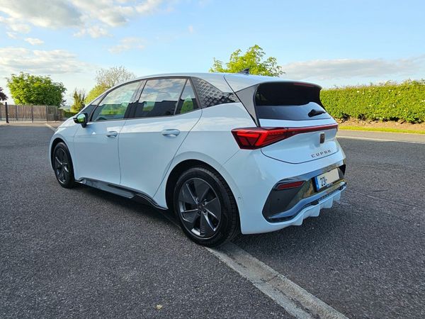 Cupra Born Estate, Electric, 2023, White