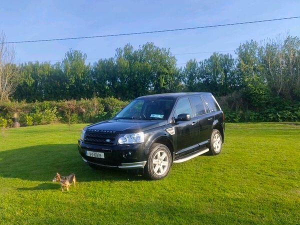 Land Rover Freelander SUV, Diesel, 2011, Black