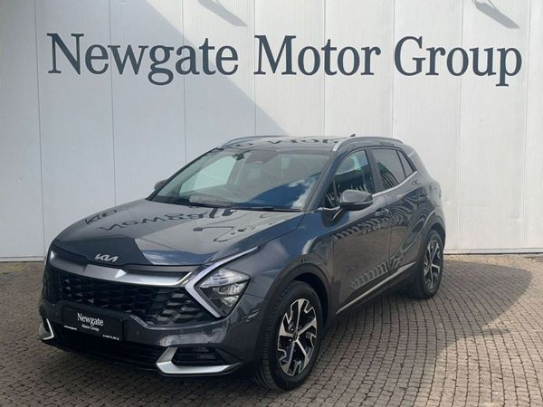 Kia Sportage MPV, Diesel, 2022, Grey