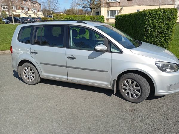 Volkswagen Touran MPV, Diesel, 2010, Silver