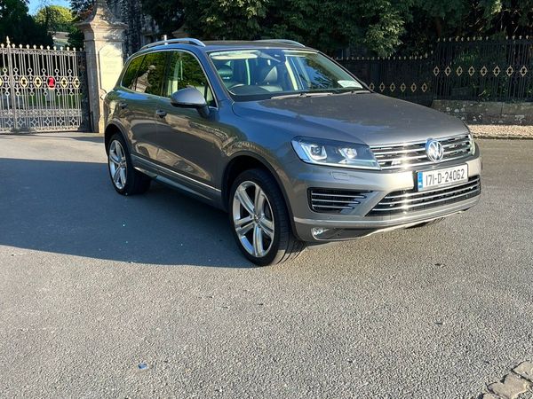 Volkswagen Touareg SUV, Diesel, 2017, Grey